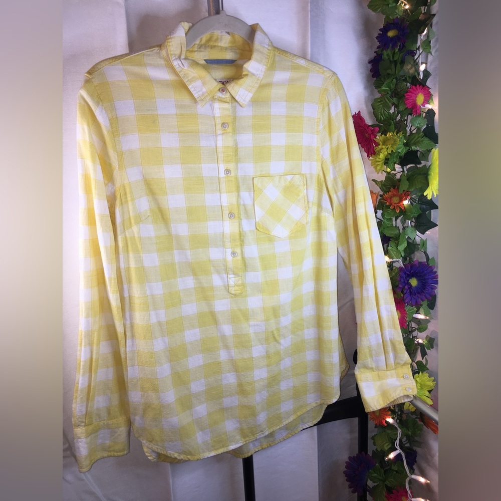 Merona | Women’s Yellow/White Plaid Vector Pattern Half Button Blouse Top